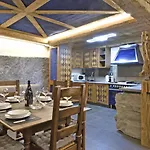 Artistone - Ancient Wine Tasting&alpine Saint-Christophe