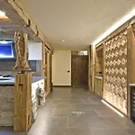 Апартаменты Artistone - 